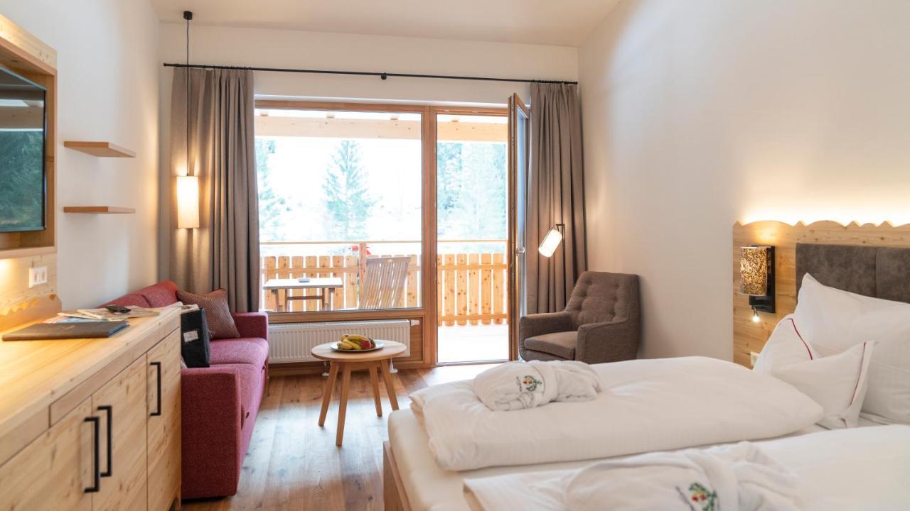 Hotel Trattlerhof Bad Kleinkirchheim Exterior photo