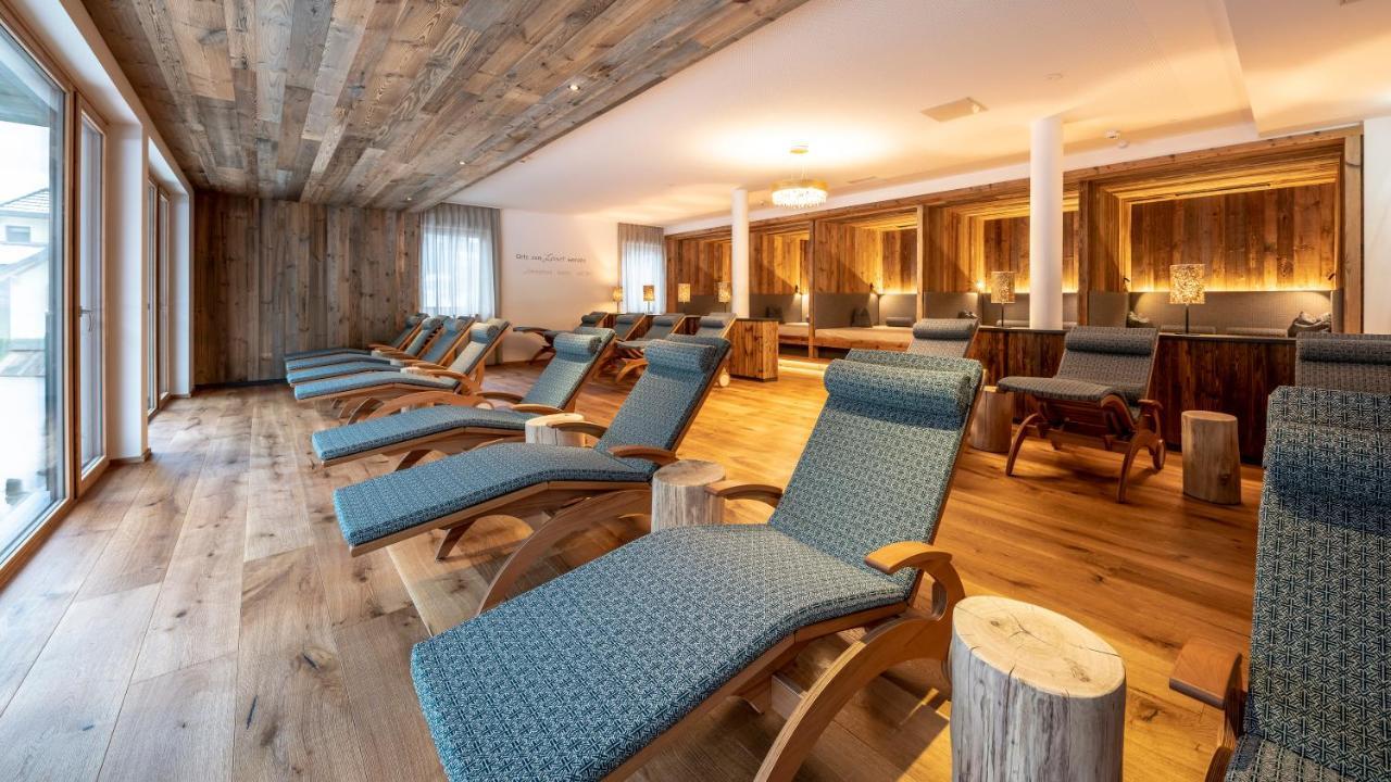 Hotel Trattlerhof Bad Kleinkirchheim Exterior photo