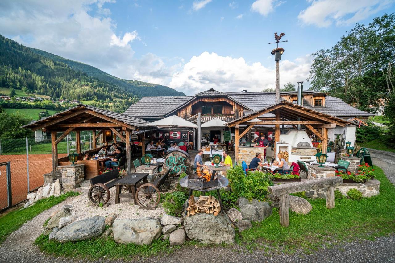 Hotel Trattlerhof Bad Kleinkirchheim Exterior photo
